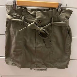 Paper-bag waist canvas skirt